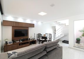 Sobrado com 3 Quartos à venda, 135m²