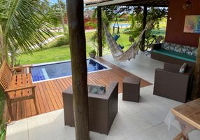 Casa de Condomínio com 2 Quartos à venda, 150m²