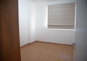Apartamento com 2 Quartos para alugar, 85m²