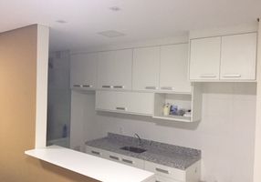 Apartamento com 2 Quartos à venda, 70m²
