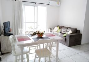 Apartamento com 2 Quartos para alugar, 110m²