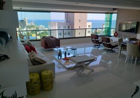 Apartamento com 4 Quartos à venda, 147m²