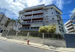 Apartamento com 3 Quartos à venda, 142m²