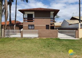 Sobrado com 4 Quartos para alugar, 120m²