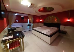 Imóvel Comercial com 25 Quartos à venda, 1769m²