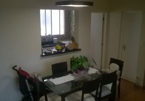 Apartamento com 3 Quartos à venda, 94m²