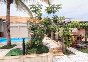 Casa com 3 Quartos à venda, 292m²