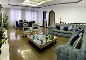 Cobertura com 4 Quartos à venda, 133m²
