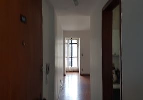 Apartamento com 1 Quarto para alugar, 70m²