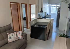 Apartamento com 2 Quartos à venda, 55m²