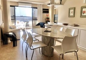 Apartamento com 4 Quartos à venda, 130m²