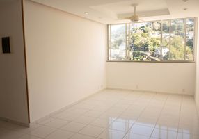Apartamento com 3 Quartos à venda, 85m²