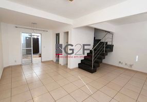 Casa de Condomínio com 3 Quartos à venda, 90m²