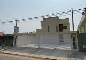 Casa de Condomínio com 2 Quartos à venda, 64m²