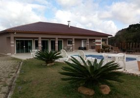 Casa de Condomínio com 2 Quartos à venda, 9380m²