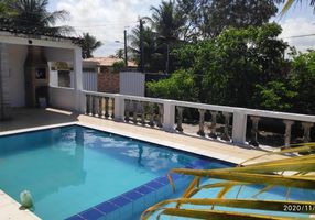 Casa com 2 Quartos à venda, 100m²