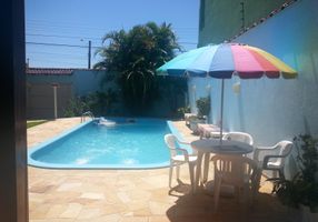 Sobrado com 3 Quartos à venda, 300m²