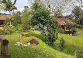 Fazenda/Sítio com 5 Quartos à venda, 1642m²