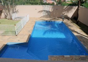 Casa com 4 Quartos à venda, 465m²