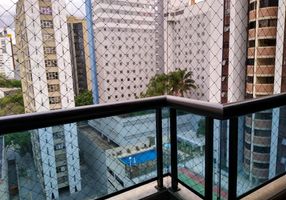 Apartamento com 3 Quartos à venda, 107m²