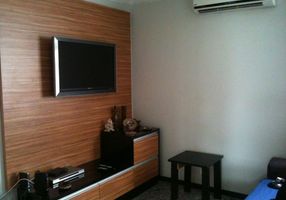 Apartamento com 2 Quartos para alugar, 95m²