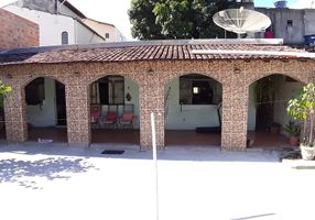 Casa com 3 Quartos à venda, 280m²