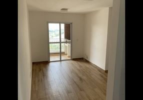 Apartamento com 2 Quartos para alugar, 63m²
