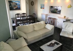 Apartamento com 3 Quartos para alugar, 90m²