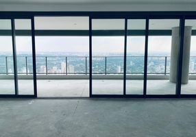 Apartamento com 4 Quartos à venda, 275m²