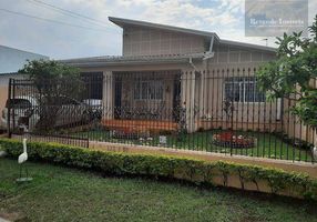 Casa com 2 Quartos à venda, 350m²