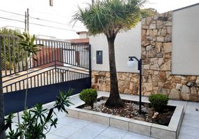 Casa com 3 Quartos à venda, 190m²