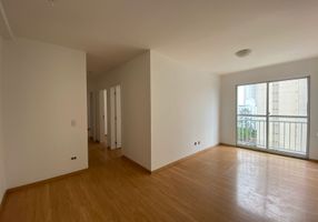 Apartamento com 3 Quartos para venda ou aluguel, 64m²