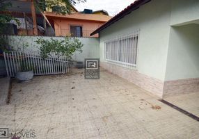 Casa com 2 Quartos à venda, 285m²