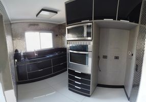 Apartamento com 2 Quartos à venda, 61m²