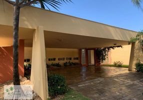 Casa com 4 Quartos para venda ou aluguel, 62239m²