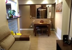 Apartamento com 3 Quartos à venda, 74m²