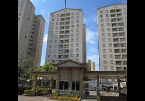 Apartamento com 3 Quartos à venda, 75m²