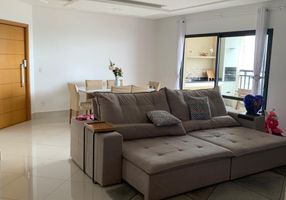 Apartamento com 4 Quartos à venda, 123m²