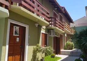 Sobrado com 3 Quartos à venda, 136m²
