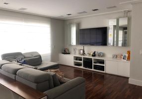 Apartamento com 4 Quartos à venda, 180m²