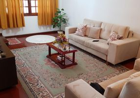 Sobrado com 3 Quartos à venda, 82m²