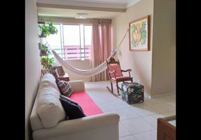 Apartamento com 3 Quartos à venda, 114m²