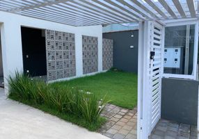 Casa de Condomínio com 2 Quartos à venda, 82m²