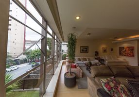 Apartamento com 4 Quartos à venda, 170m²
