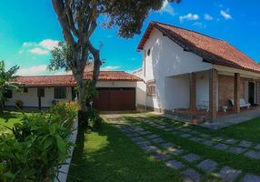Sobrado com 5 Quartos à venda, 155m²
