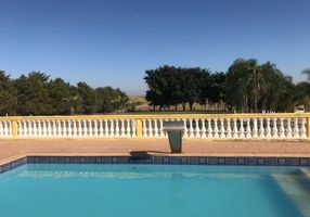 Fazenda/Sítio com 2 Quartos à venda, 550m²