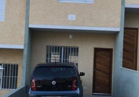 Casa de Condomínio com 3 Quartos à venda, 76m²