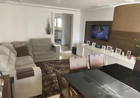 Apartamento com 4 Quartos à venda, 138m²