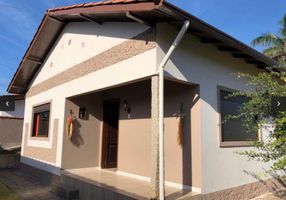 Casa com 3 Quartos à venda, 164m²