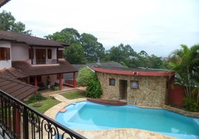 Casa de Condomínio com 7 Quartos à venda, 750m²